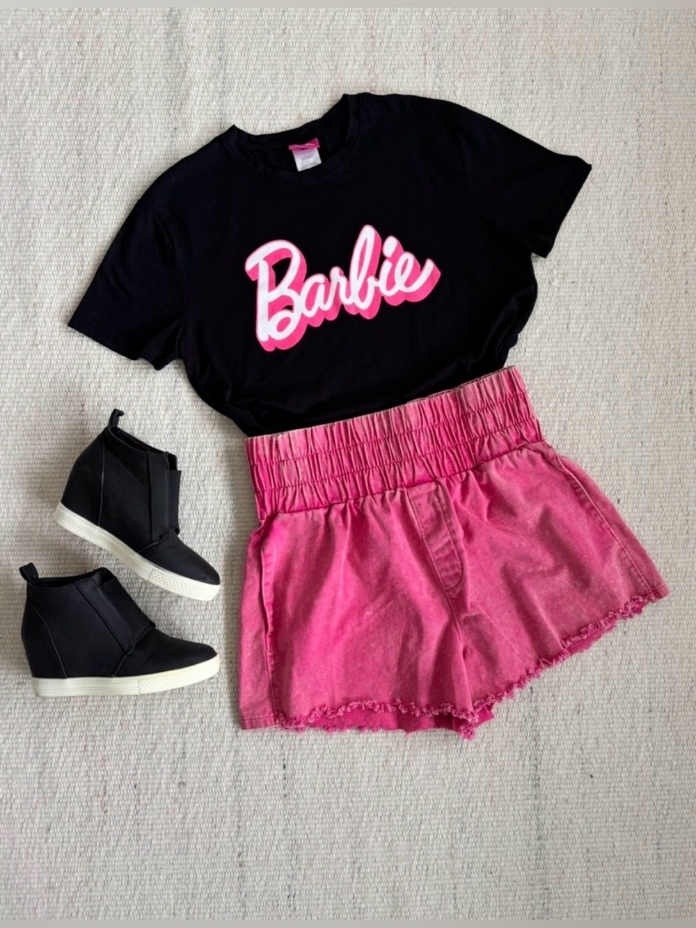 | Barbie | Black T-Shirt with Pink Script Logo Womenโs size Medium